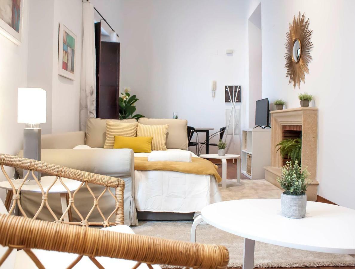 Abades Giralda Deluxe By Valcambre Apartment Seville Exterior photo